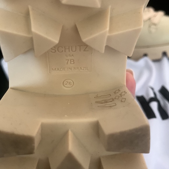 SCHUTZ beige combat boots - Picture 3 of 9